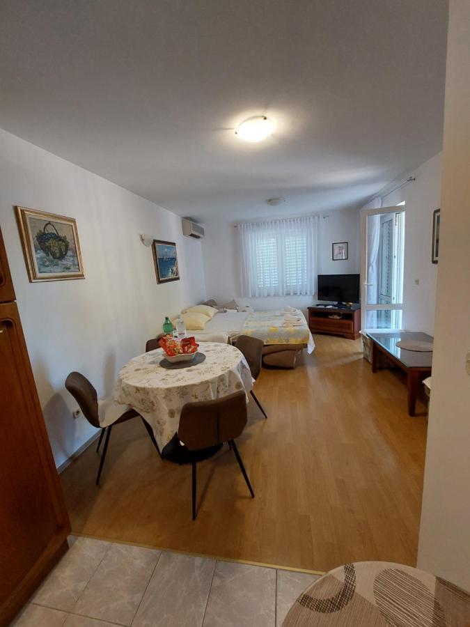 Apartman Mira Макарска Экстерьер фото